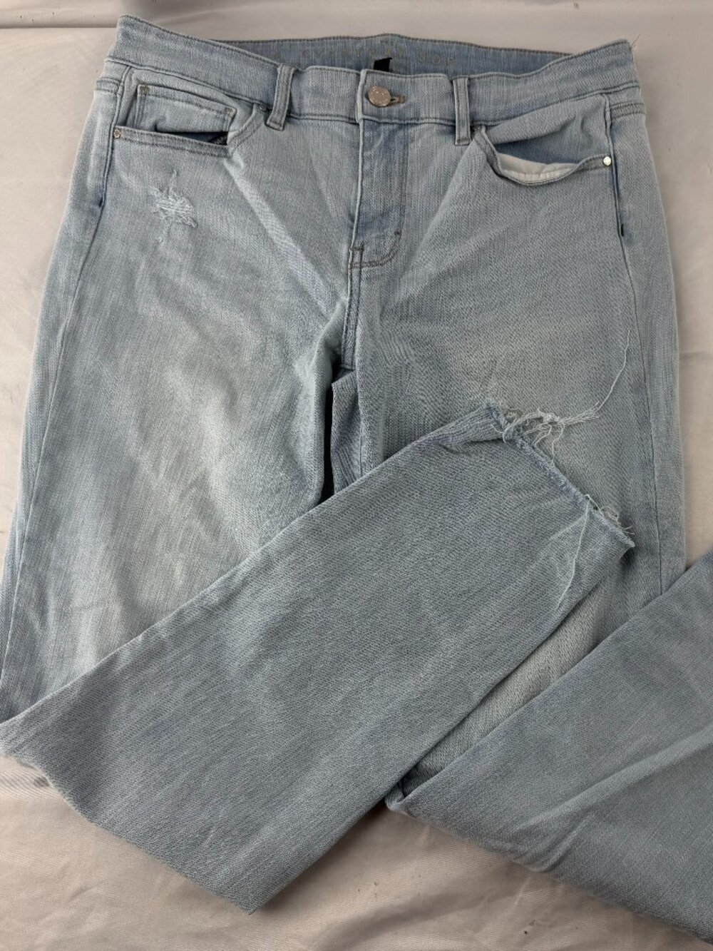 White House Black Market The Everyday Girlfriend Jeans Light Wash Size 6